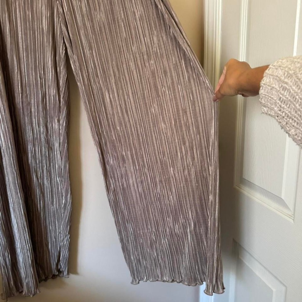 90s Two Piece Crinkle Pant Set Taupe - Picture 5 of 7
